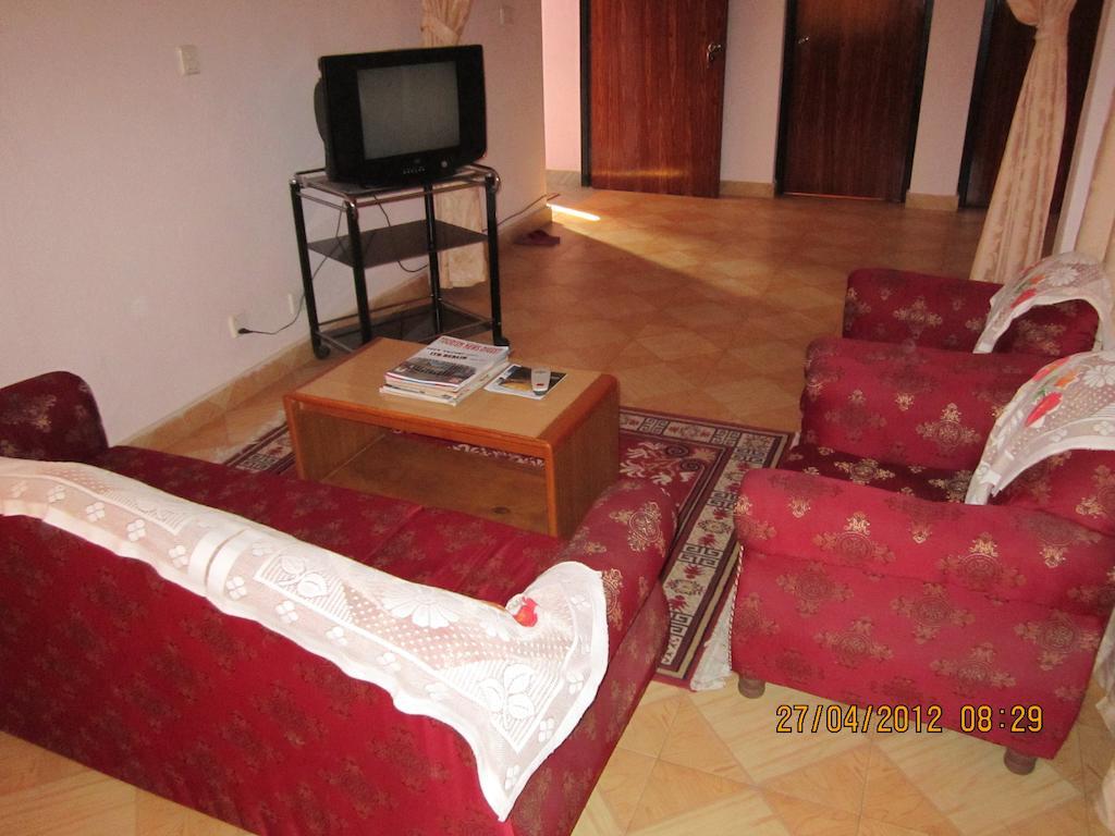 Le Rhododendron Chambres D'hotes Catmandu Quarto foto